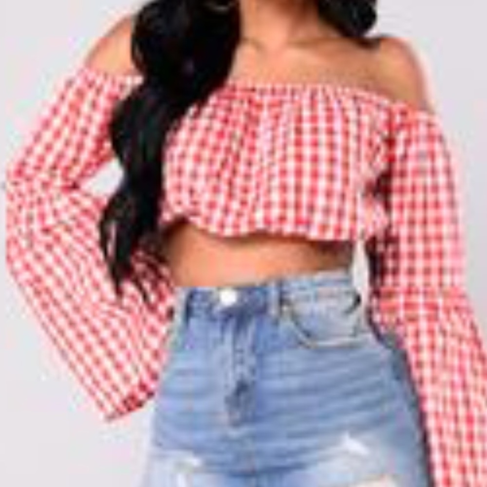 Red Gingham Crop-Top